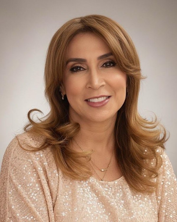 Iveth Tapia Camargo — Conferencista Cumbre 2026